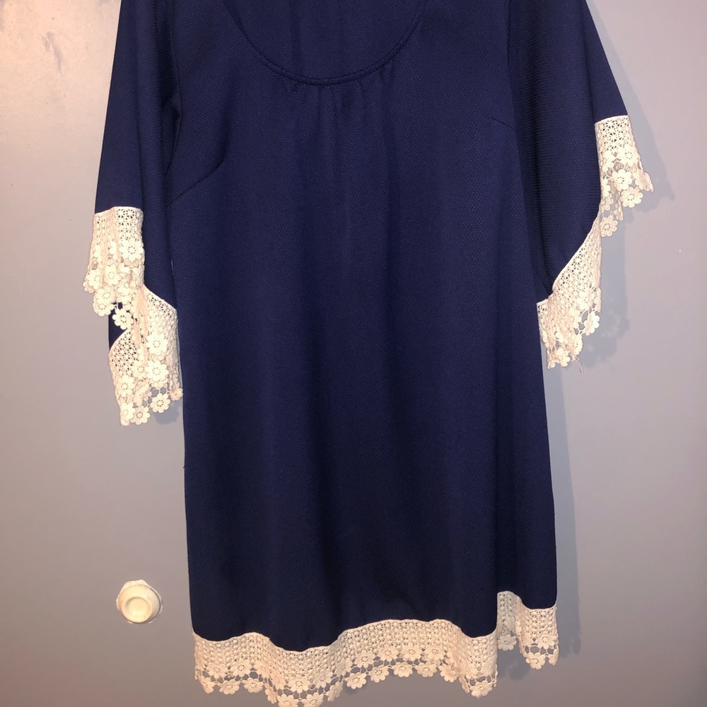 Navy Umgee dress.